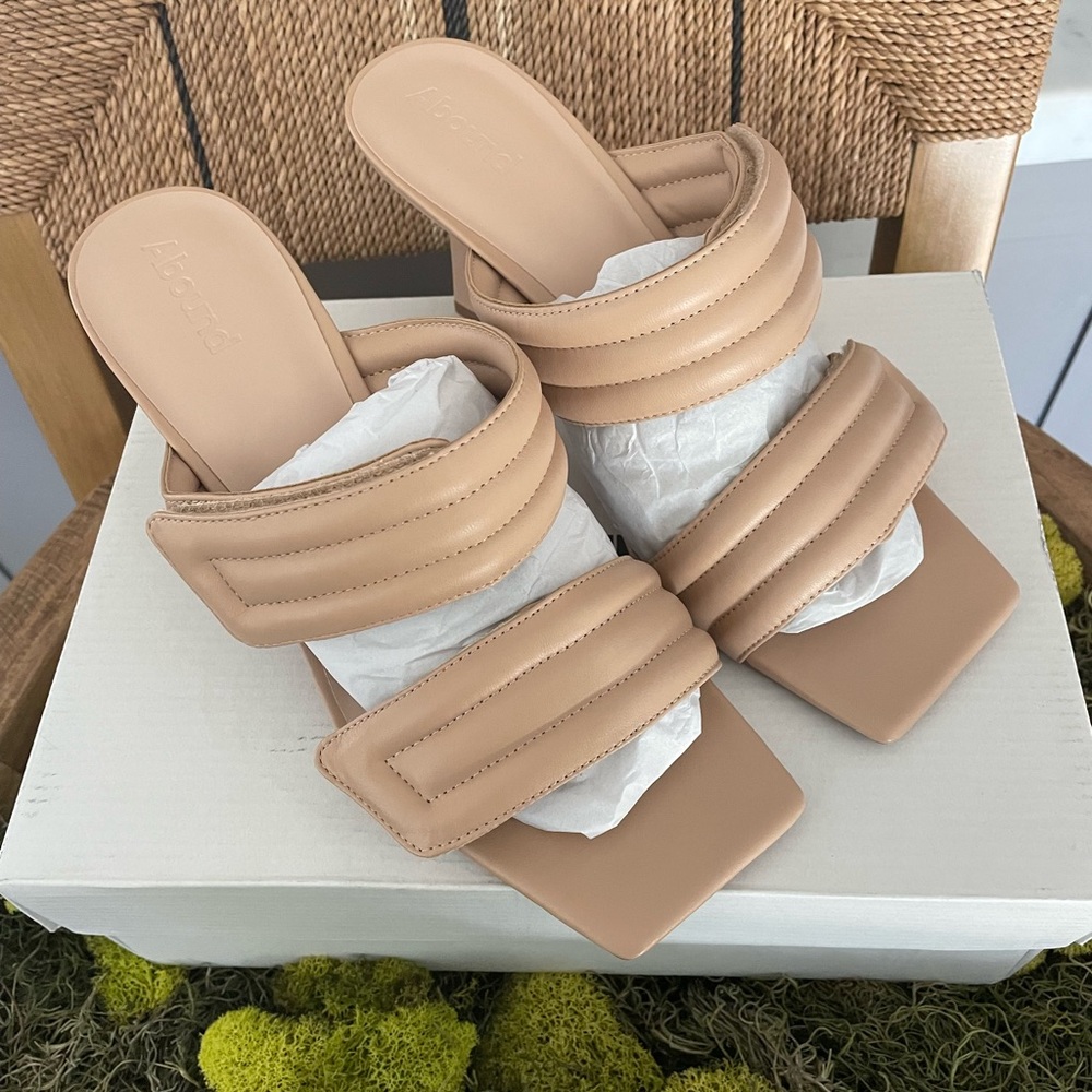 Adjustable sandals
